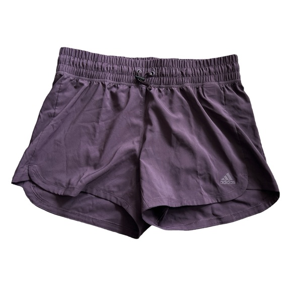 adidas Pants - Brand new with tags Adidas Pacer Shorts - burgundy size medium
